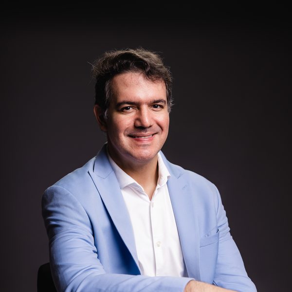 Dr. André Peixoto