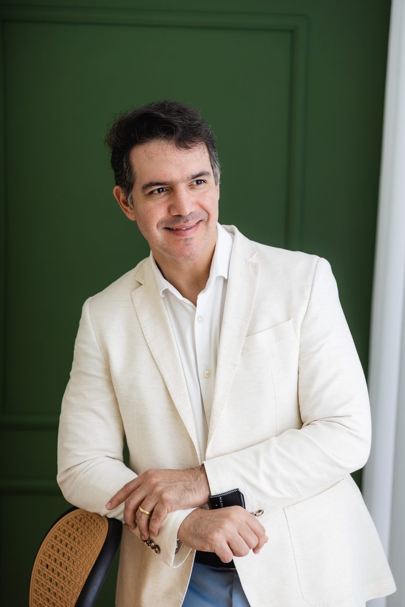Dr. André Peixoto